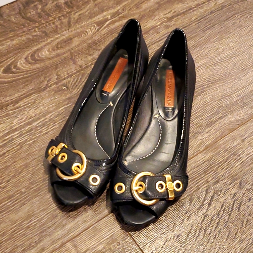 BCBG Peep Toe Size 7 Flats